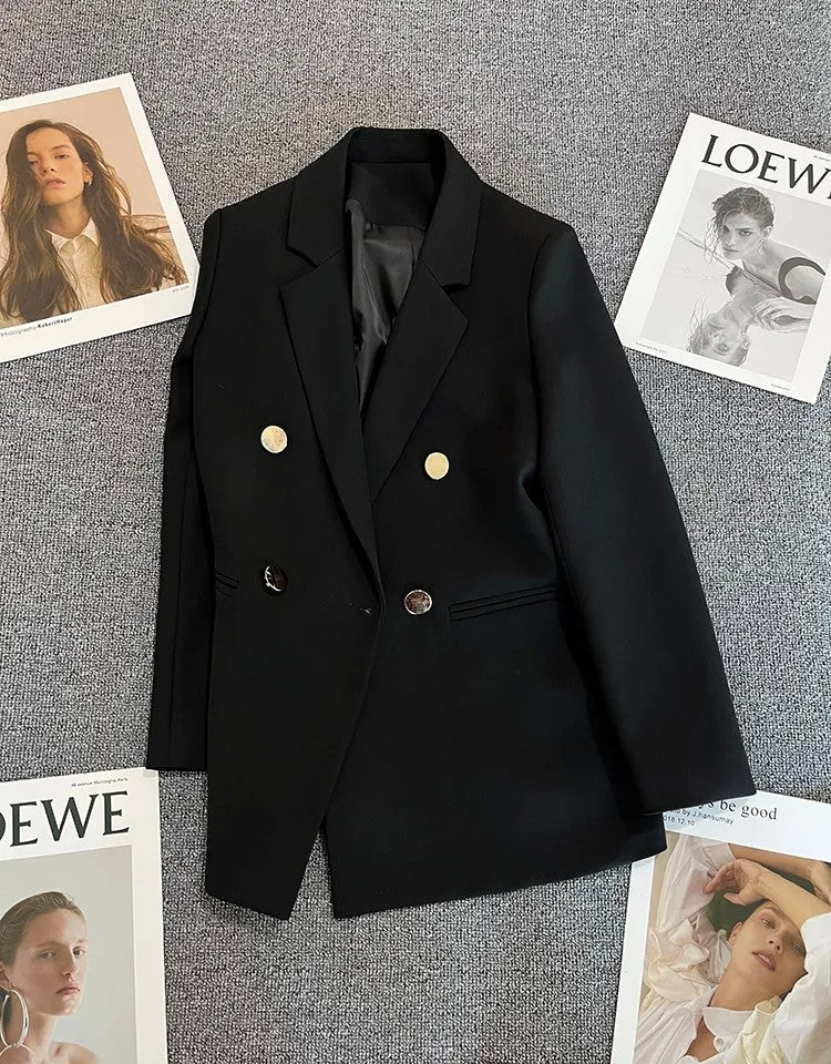 Jaqueta feminina branca com fivela de metal verde, casual, versátil, de alta qu