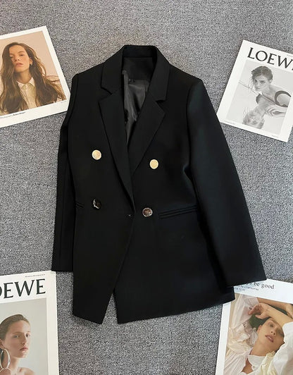 Jaqueta feminina branca com fivela de metal verde, casual, versátil, de alta qu