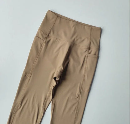 Conjunto de yoga integrado com bloqueio de cor de alta intensidade, 2 peças, ro